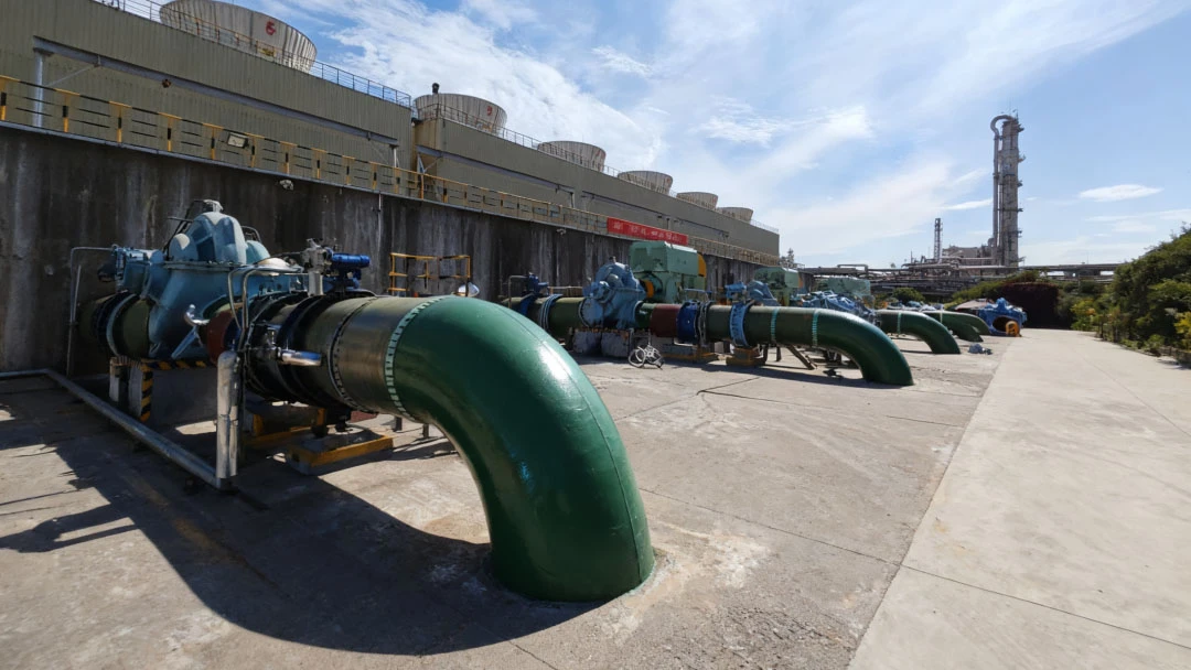 10 split-type pumps